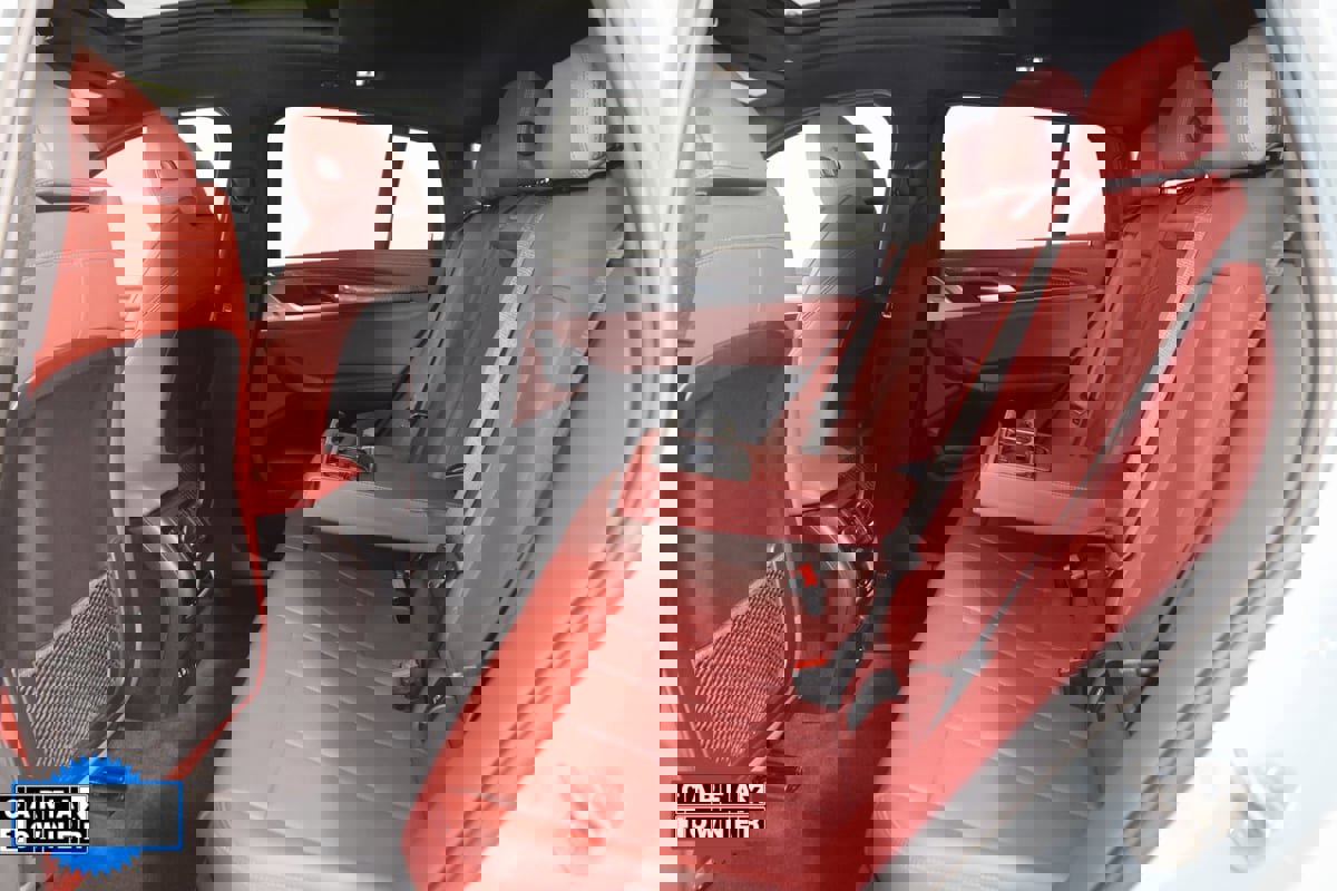 Used 2022 BMW X4 M40i w/ Premium Package image 60