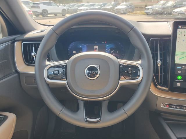 Certified 2026 Volvo XC60 B5 Plus w/ Protection Package Premier image 28