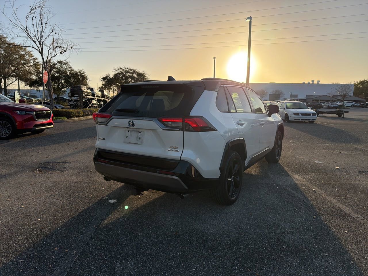 Used 2019 Toyota RAV4 XSE w/ XSE Weather Package image 5