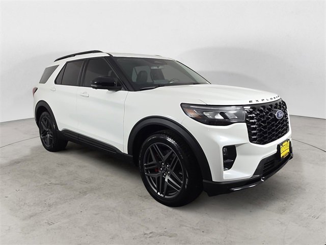 Certified 2025 Ford Explorer ST image 7