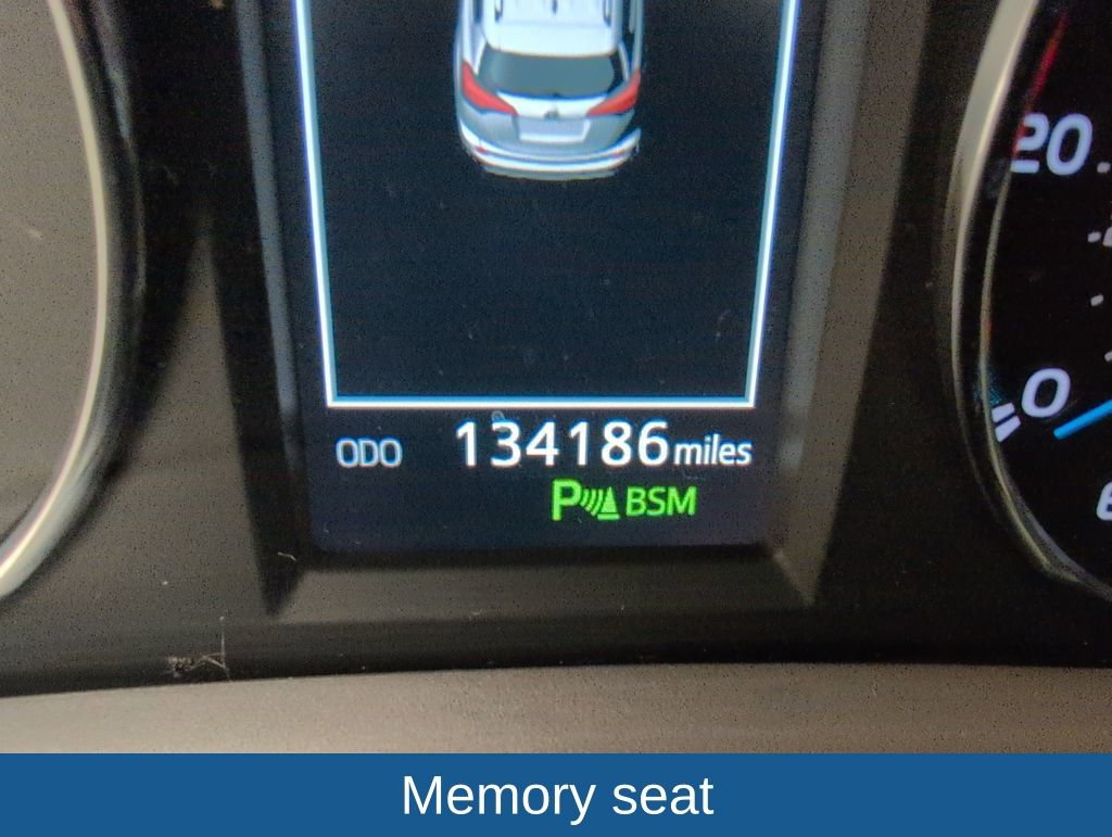 Used 2016 Toyota RAV4 Limited w/ Advanced Technology Package image 25