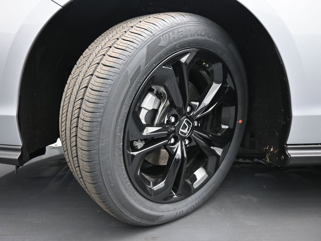 New 2025 Honda Accord SE image 40
