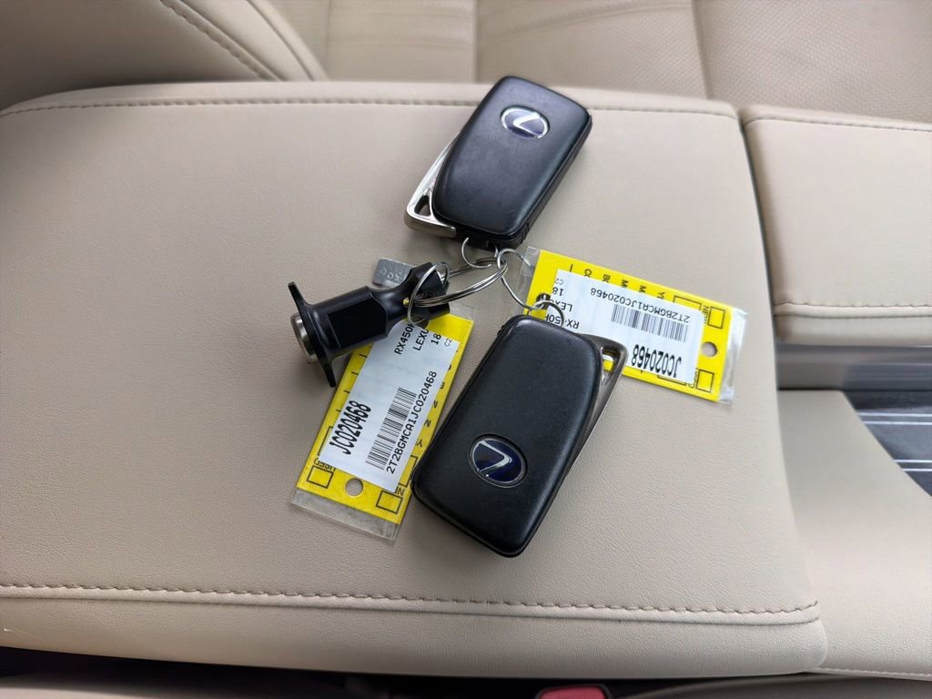 Used 2018 Lexus RX 450h AWD w/ Luxury Package image 35