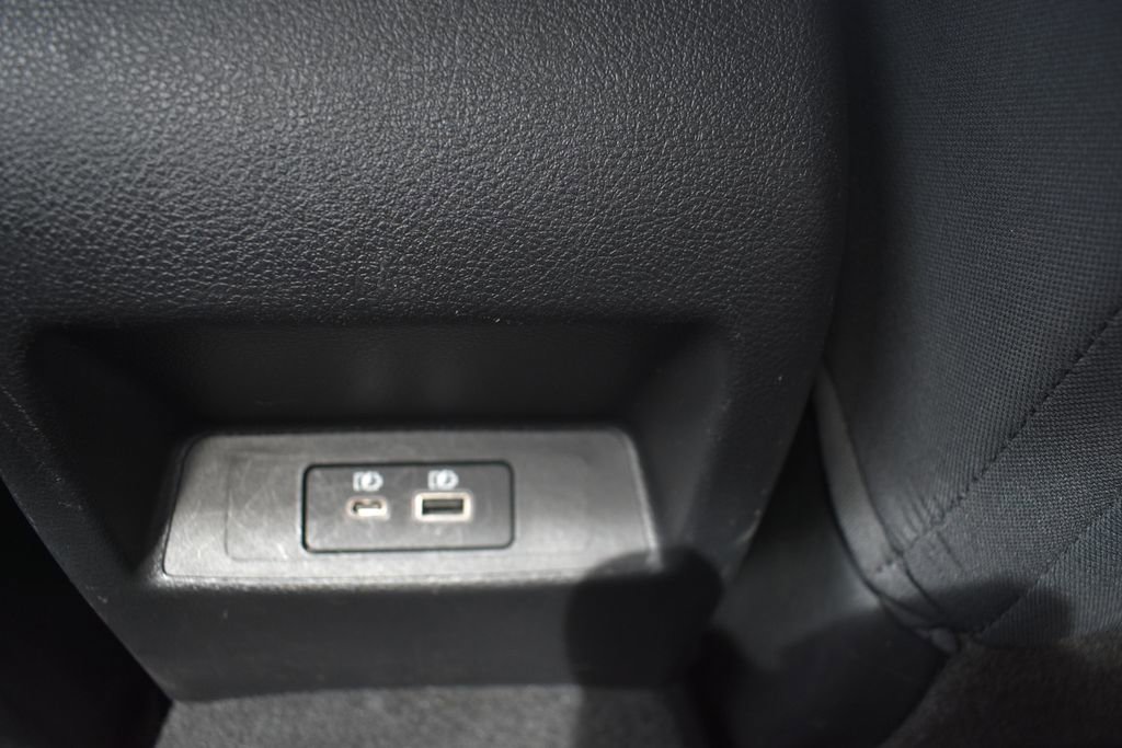 Used 2024 Nissan Altima 2.5 SV AWD/4WD image 29