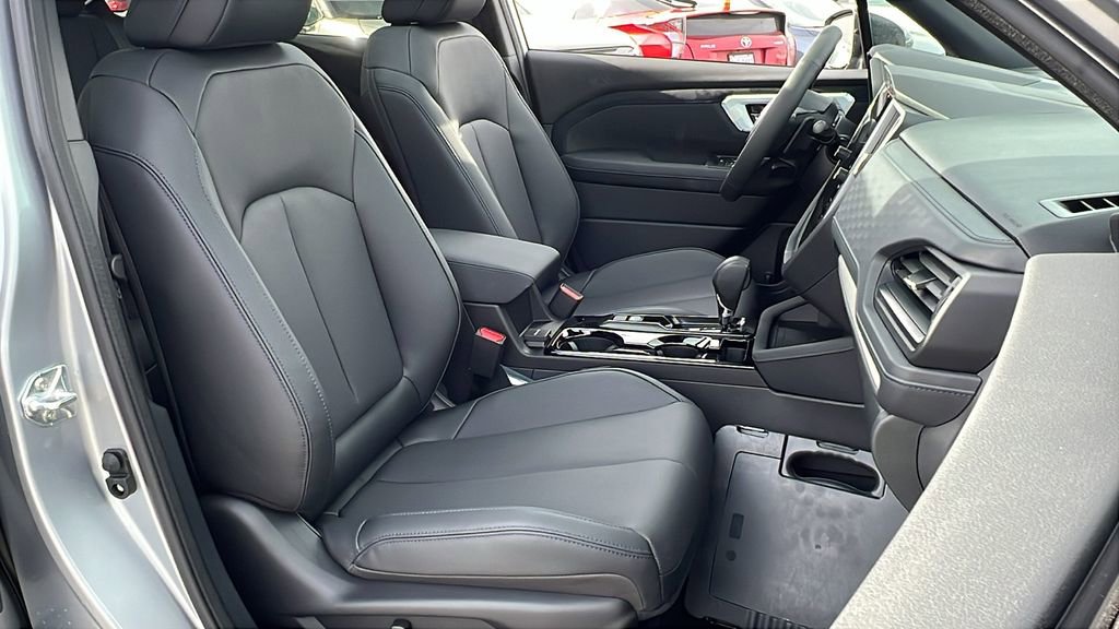 New 2026 Subaru Forester Limited image 9