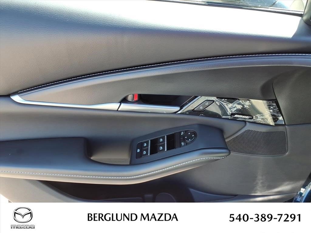 New 2026 MAZDA CX-30 Aire Edition image 13