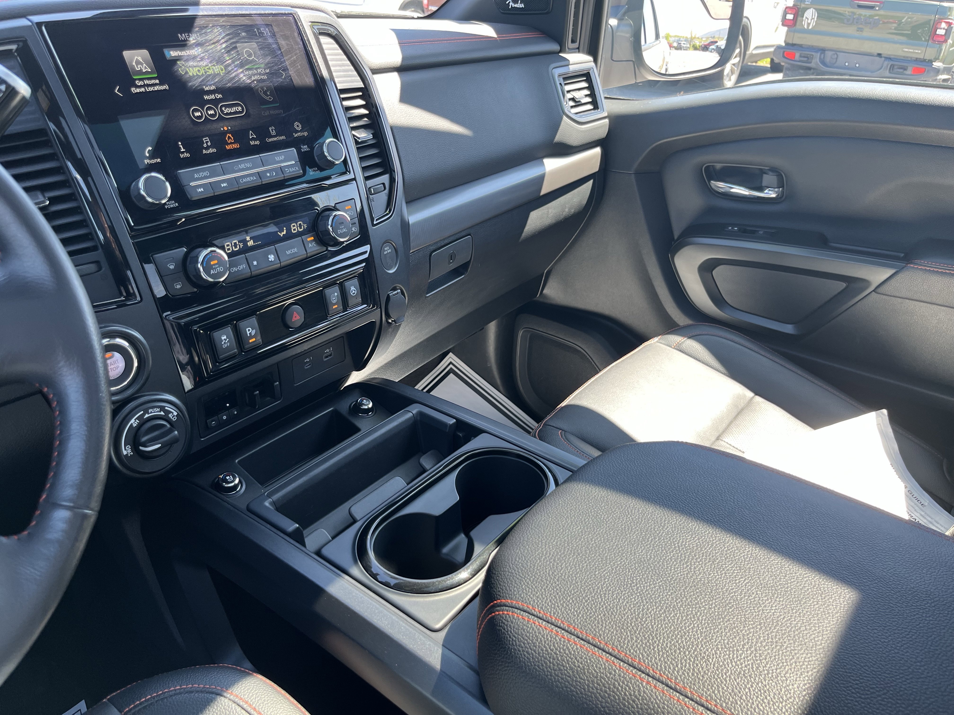 Used 2023 Nissan Titan PRO-4X w/ Pro-4x Convenience Package AWD/4WD image 28