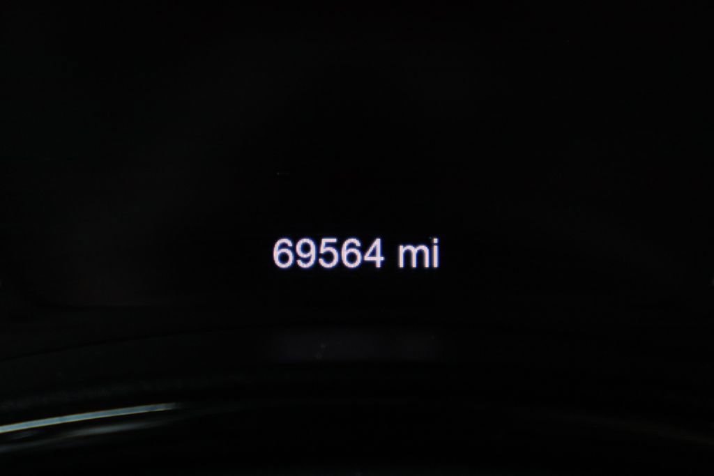 Used 2021 Dodge Durango R/T w/ Tow 'N Go Package AWD/4WD image 14
