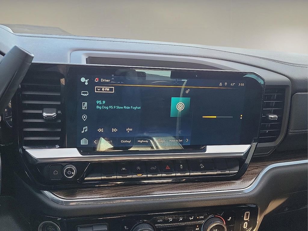 Used 2023 Chevrolet Silverado 1500 LT Trail Boss w/ Protection Package image 15