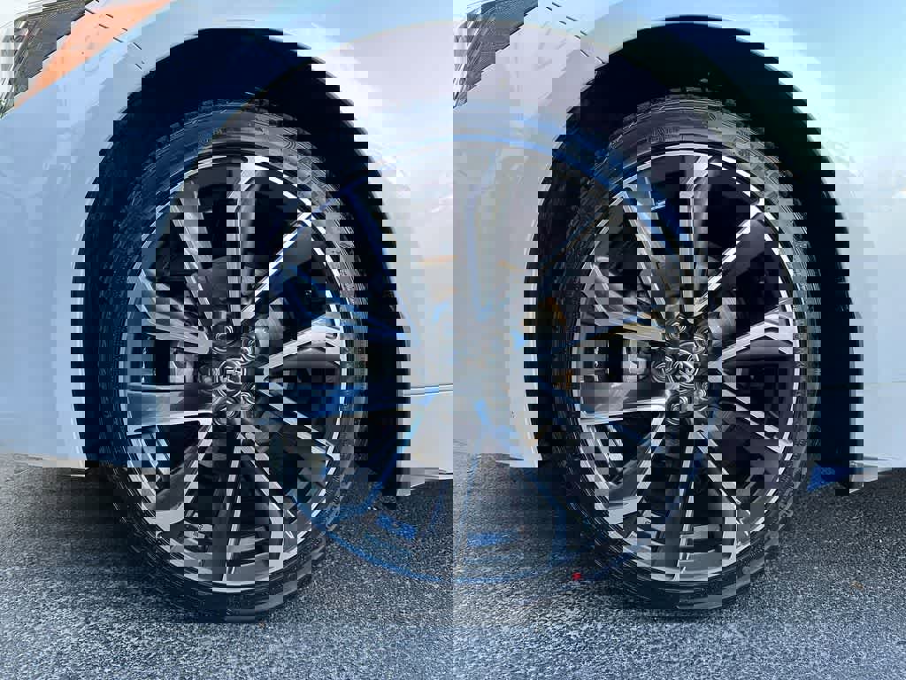 Used 2021 Toyota Corolla XSE image 8