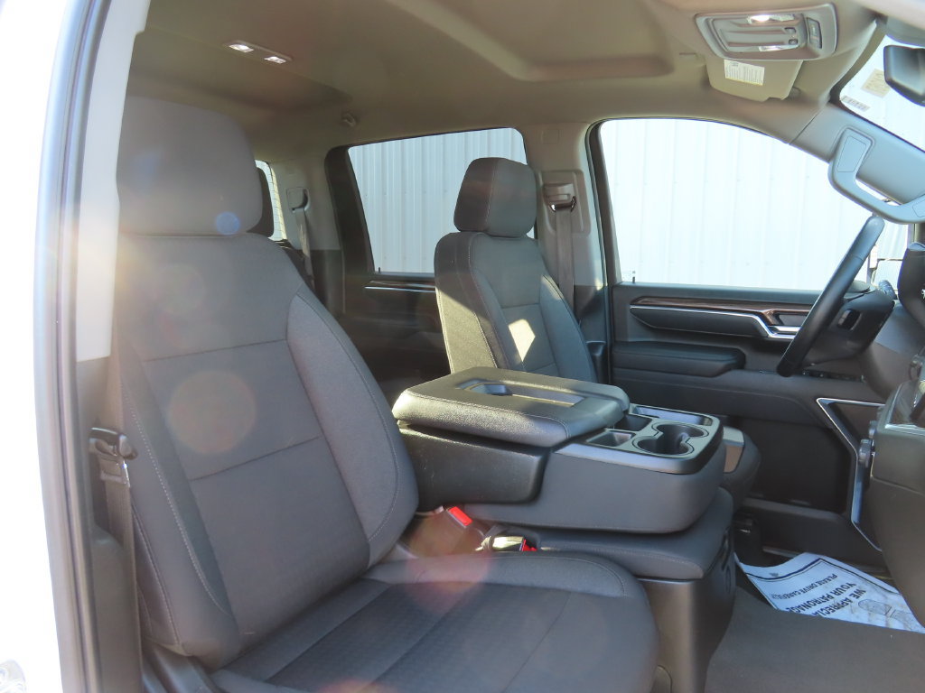 Used 2025 Chevrolet Silverado 2500 LT w/ Convenience Package AWD/4WD image 26
