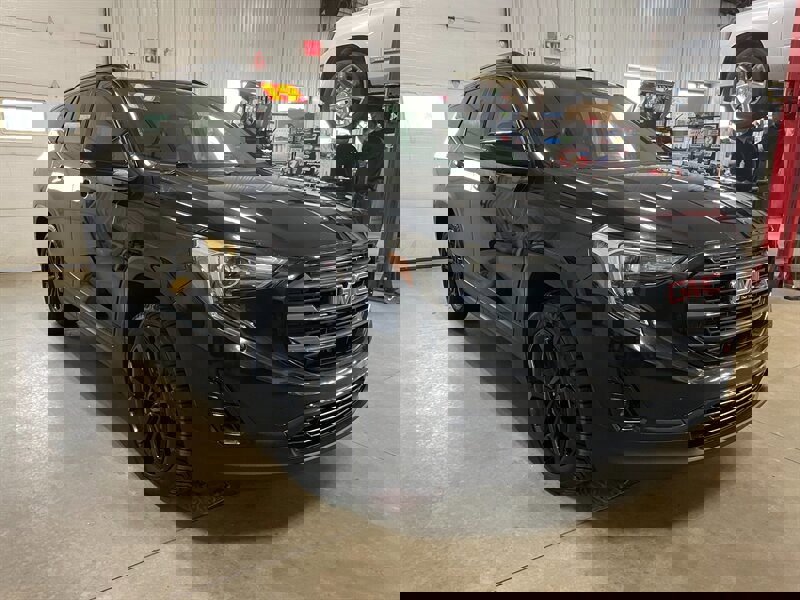 Used 2019 GMC Terrain SLT w/ Preferred Package image 4