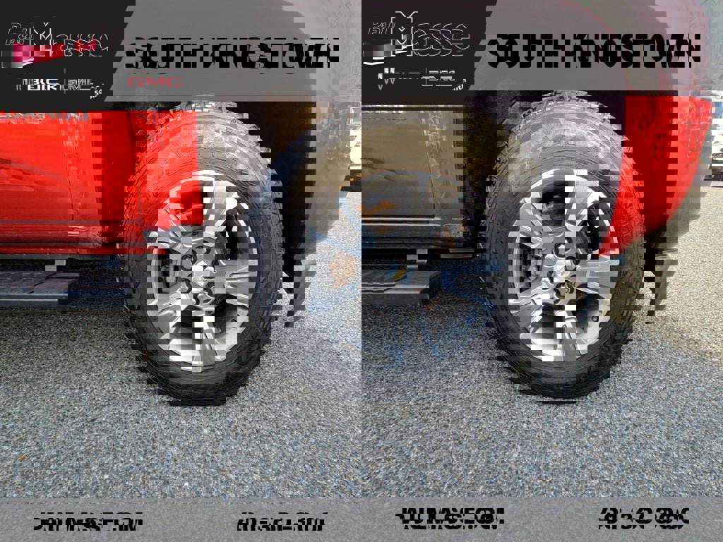 Used 2015 Chevrolet Colorado Z71 image 11