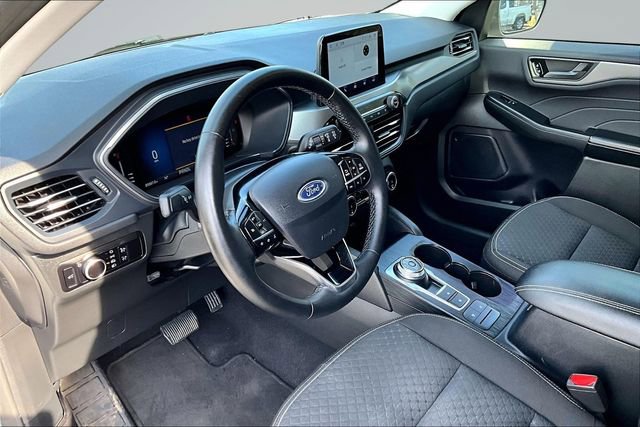 Used 2023 Ford Escape Active AWD/4WD image 17