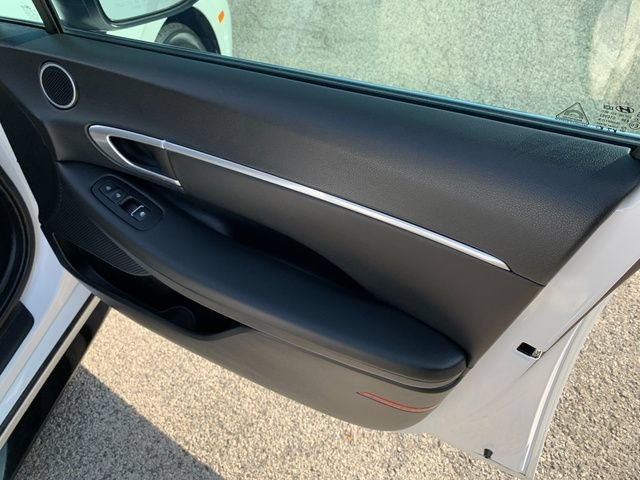Certified 2023 Hyundai Sonata SEL w/ Convenience Package FWD image 13