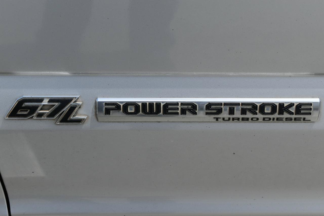 Used 2017 Ford F250 Lariat w/ Lariat Value Package AWD/4WD image 47