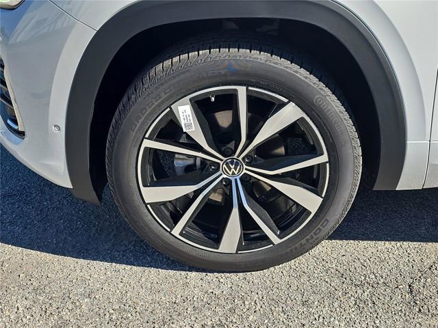New 2026 Volkswagen Atlas SEL Premium R-Line image 10