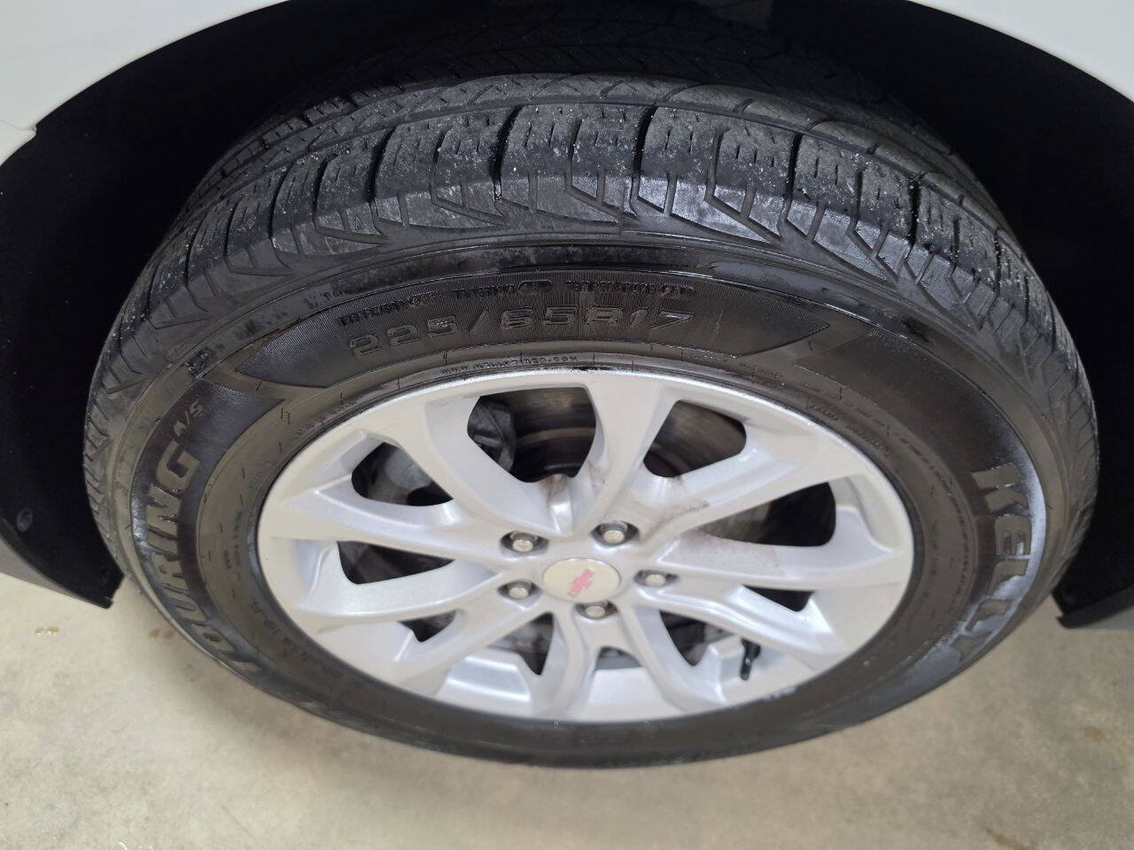 Used 2020 Chevrolet Equinox LT AWD/4WD image 15