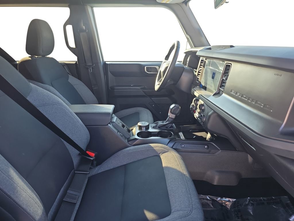 Used 2025 Ford Bronco Big Bend image 17