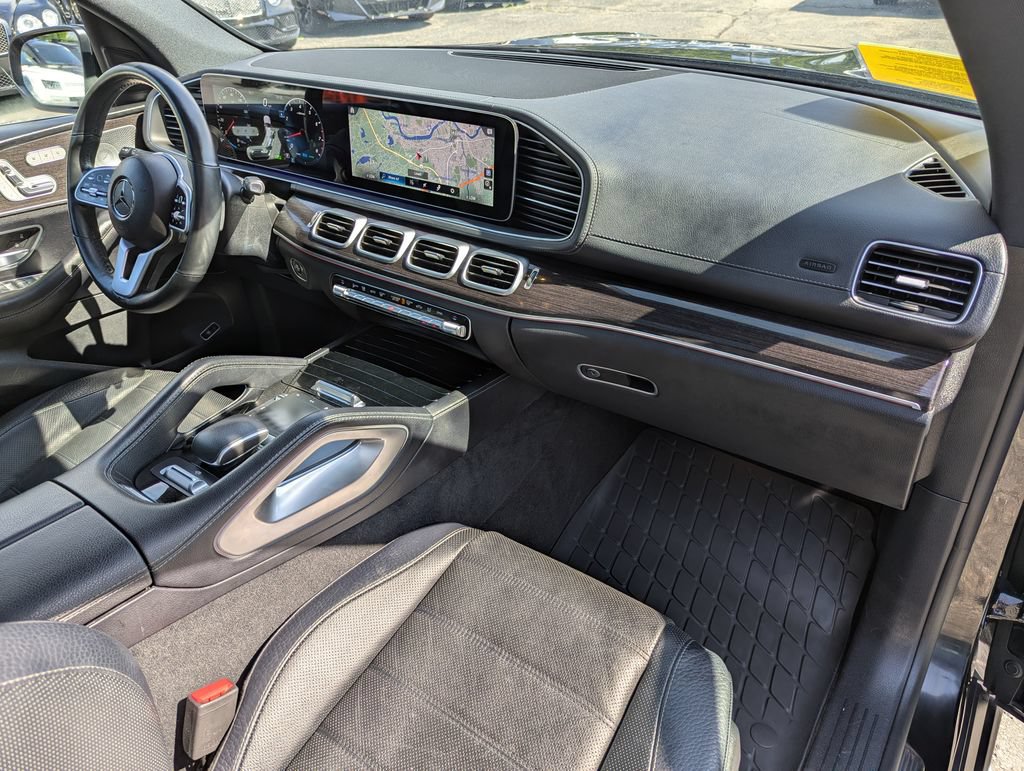 Used 2022 Mercedes-Benz GLS 450 4MATIC image 33