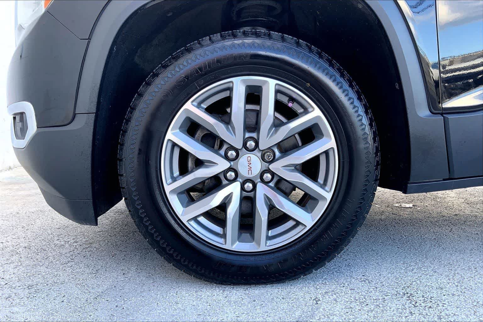 Used 2018 GMC Acadia SLE FWD image 8