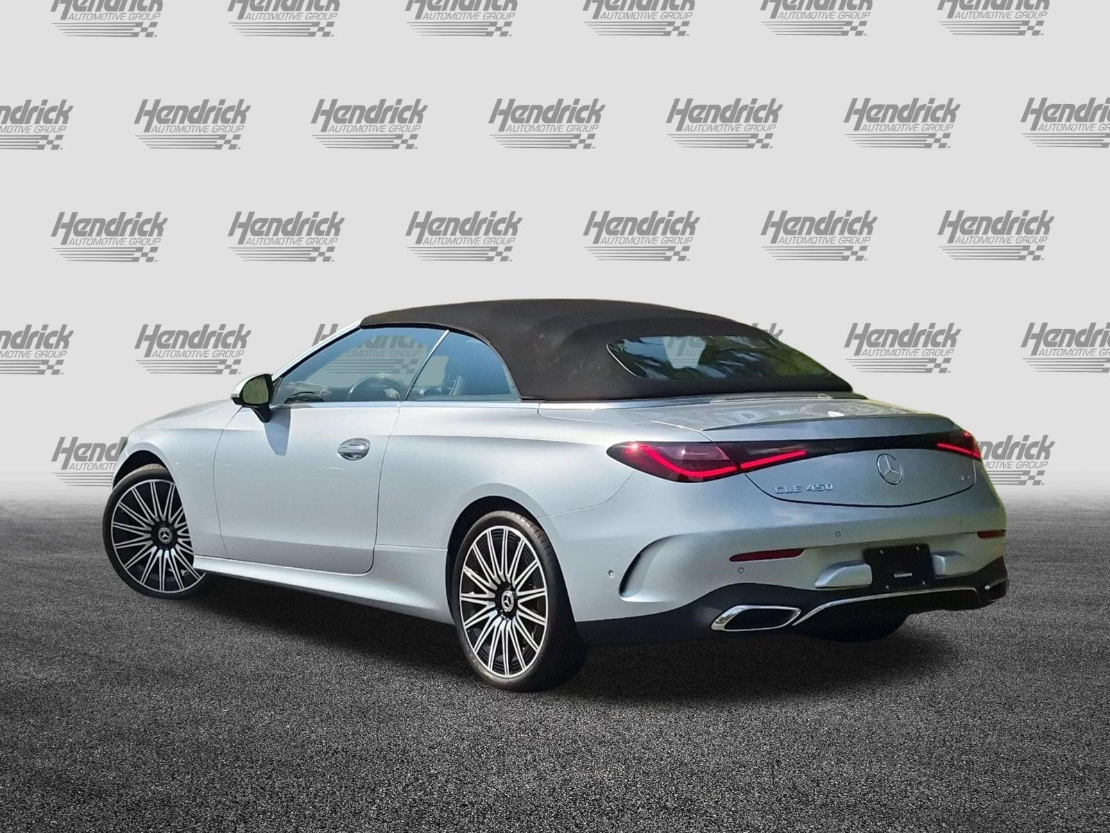 Used 2024 Mercedes-Benz CLE 450 4MATIC Cabriolet image 3