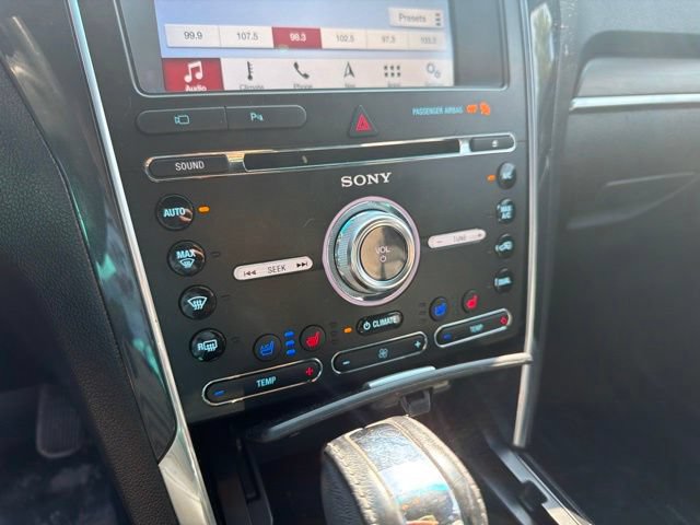 Used 2017 Ford Explorer Limited AWD/4WD image 26