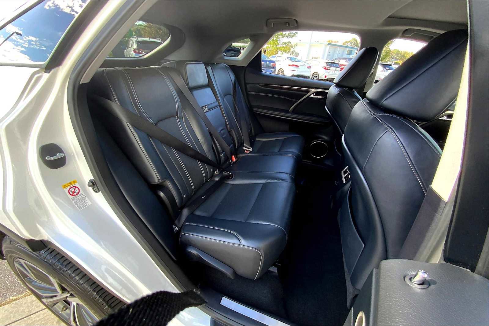 Used 2017 Lexus RX 450h AWD image 19