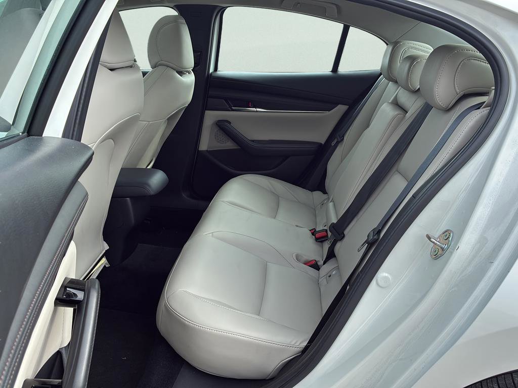 Used 2025 MAZDA MAZDA3 s image 22