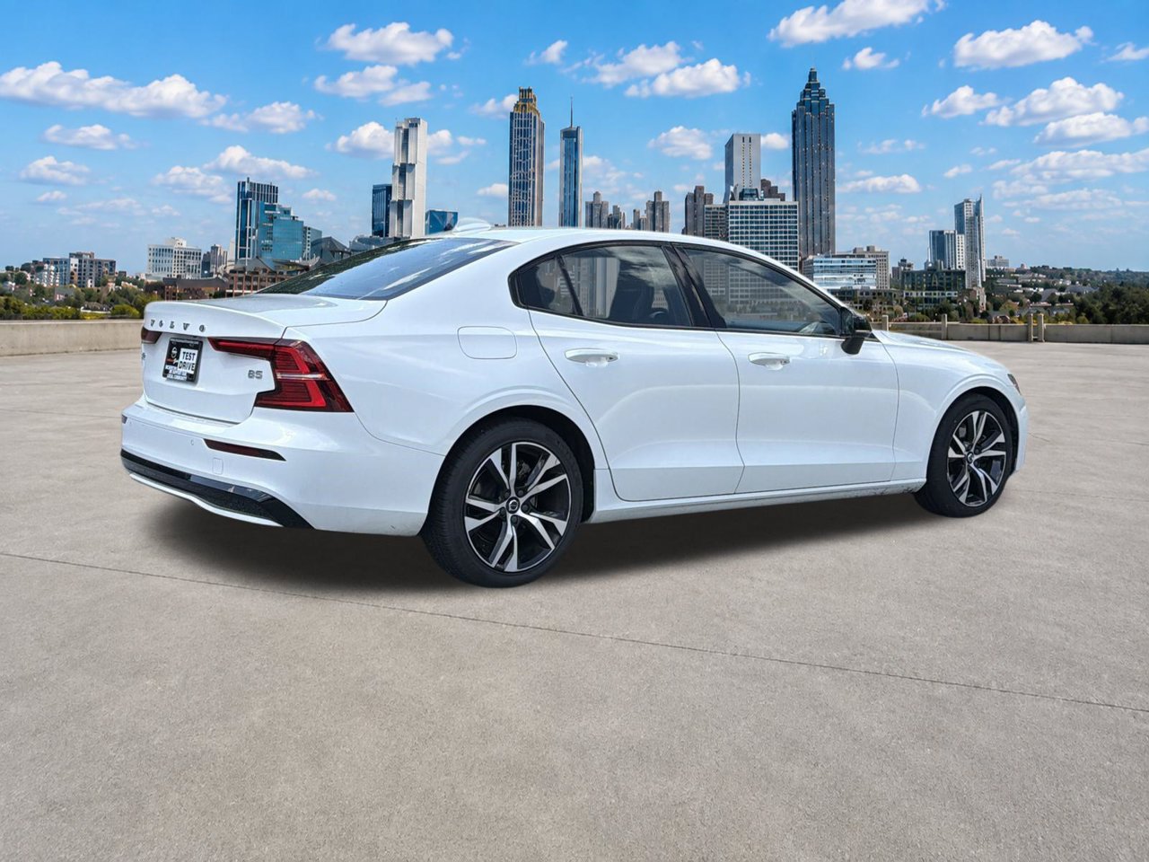 Used 2024 Volvo S60 B5 Core FWD image 27