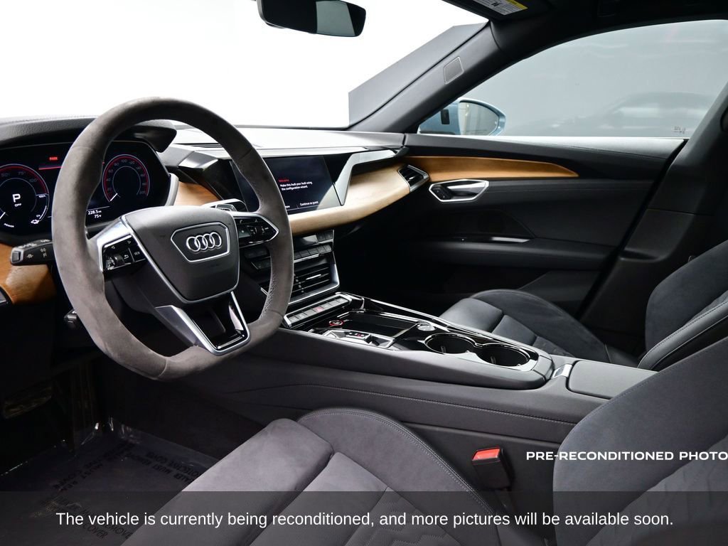 Used 2022 Audi e-tron GT Premium Plus image 7