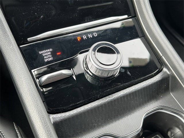 New 2026 Jeep Grand Cherokee Altitude image 26