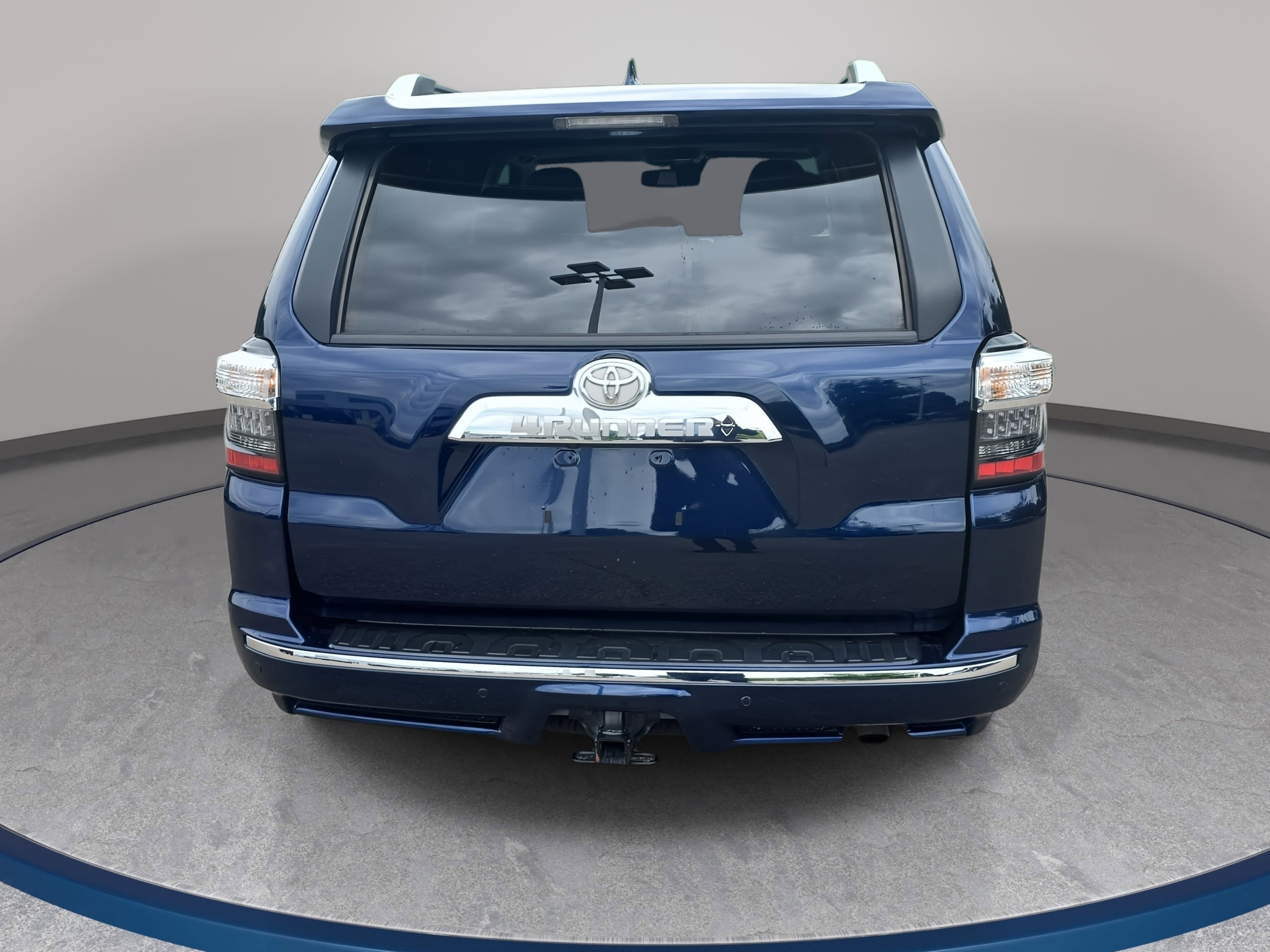 Used 2023 Toyota 4Runner Limited RWD image 6