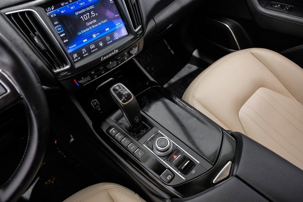 Used 2019 Maserati Levante image 25