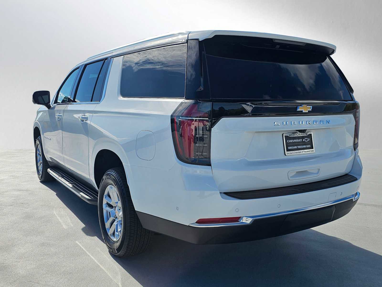 New 2026 Chevrolet Suburban LS w/ LPO, Get Active Package RWD image 5