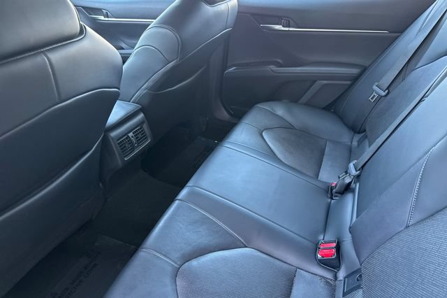 Used 2024 Toyota Camry XLE FWD image 14