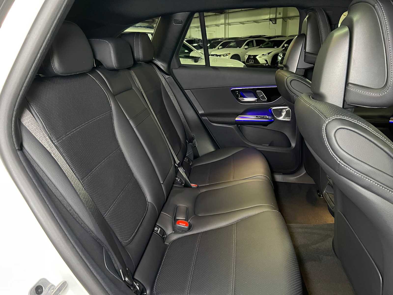 New 2025 Mercedes-Benz GLC 300 4MATIC image 12