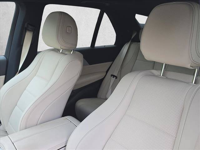 Used 2025 Mercedes-Benz GLE 350 4MATIC image 18
