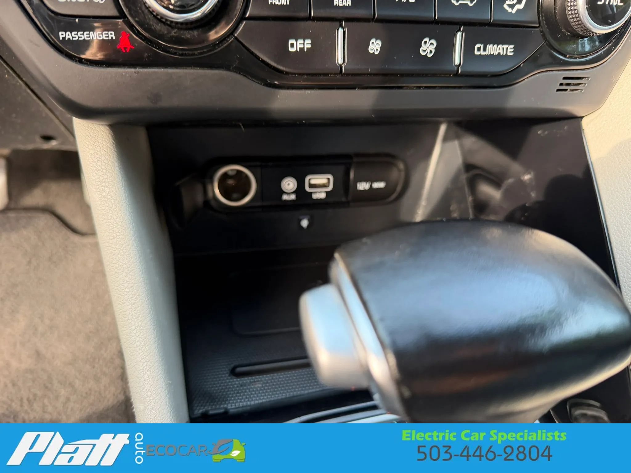 Used 2019 Kia Niro EX Premium FWD image 25