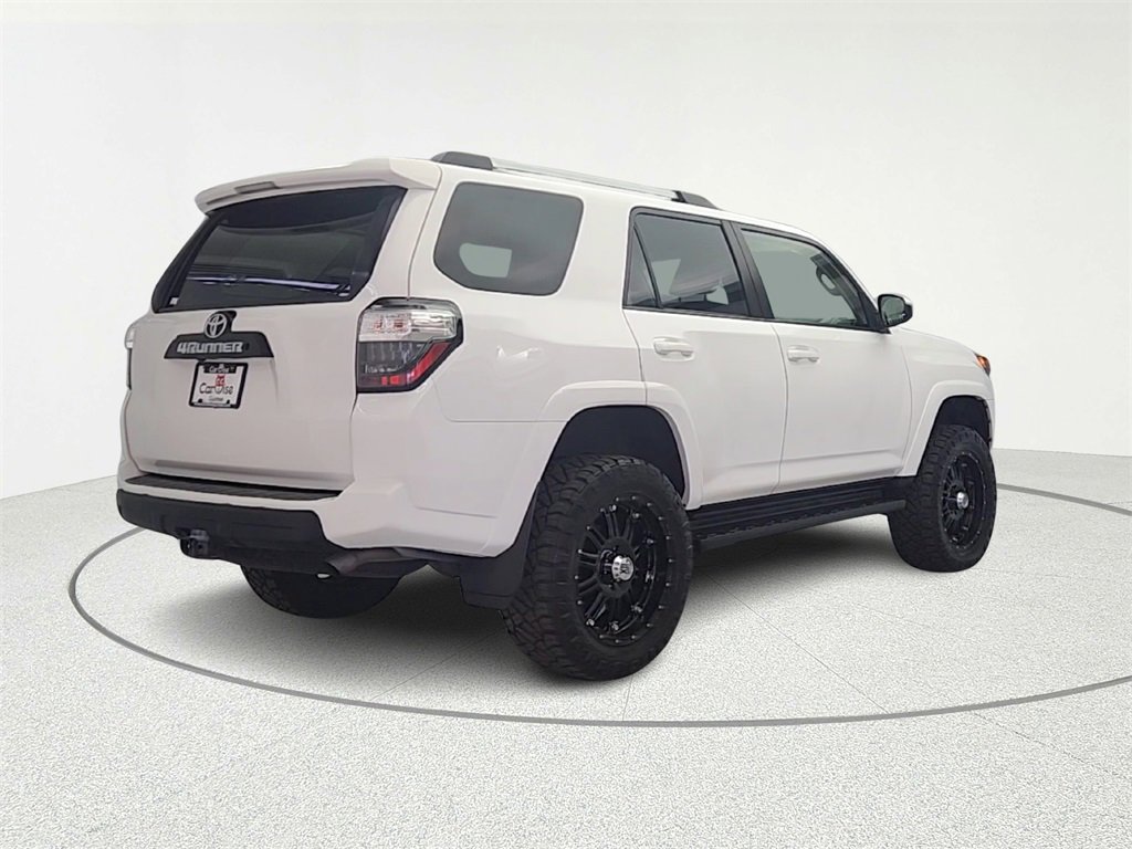 Used 2014 Toyota 4Runner Limited image 7