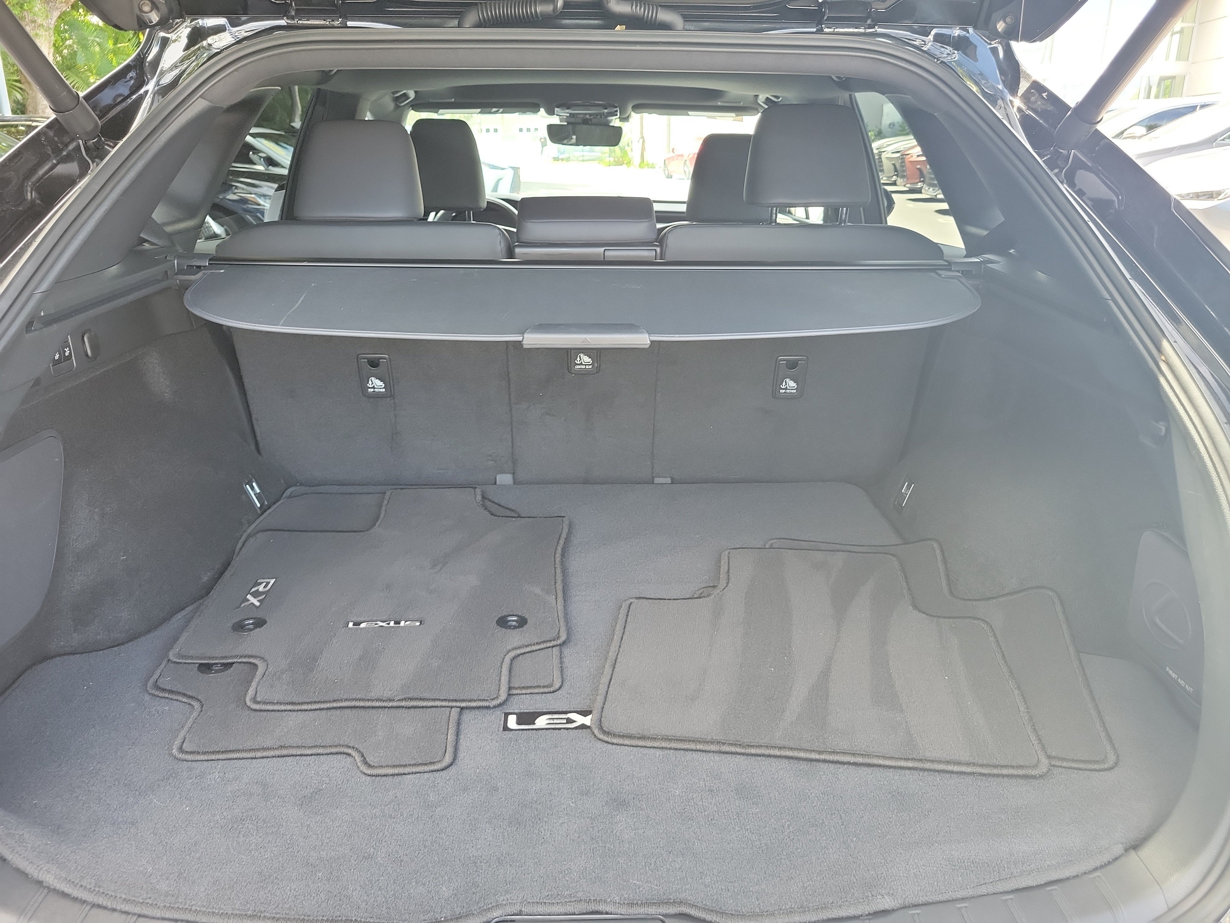 Used 2023 Lexus RX 350 Premium w/ Cold Area Package FWD image 9