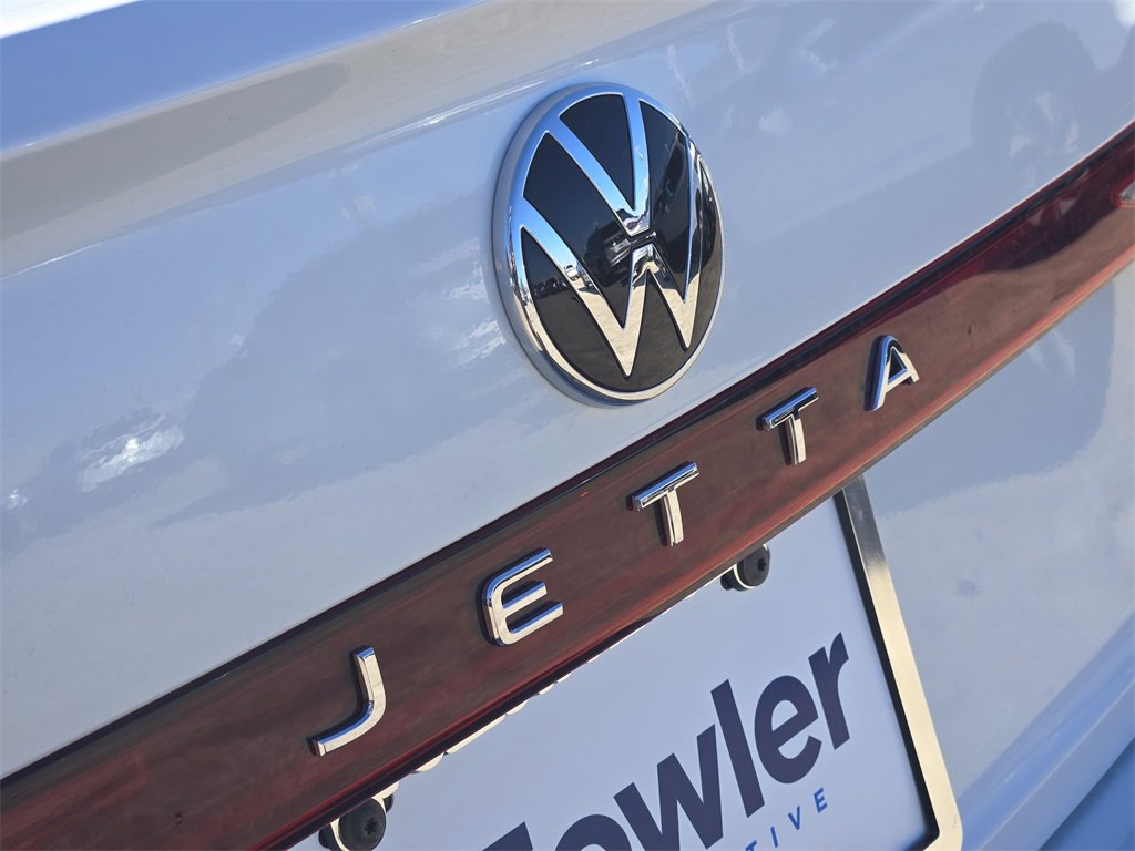 New 2026 Volkswagen Jetta SEL image 7