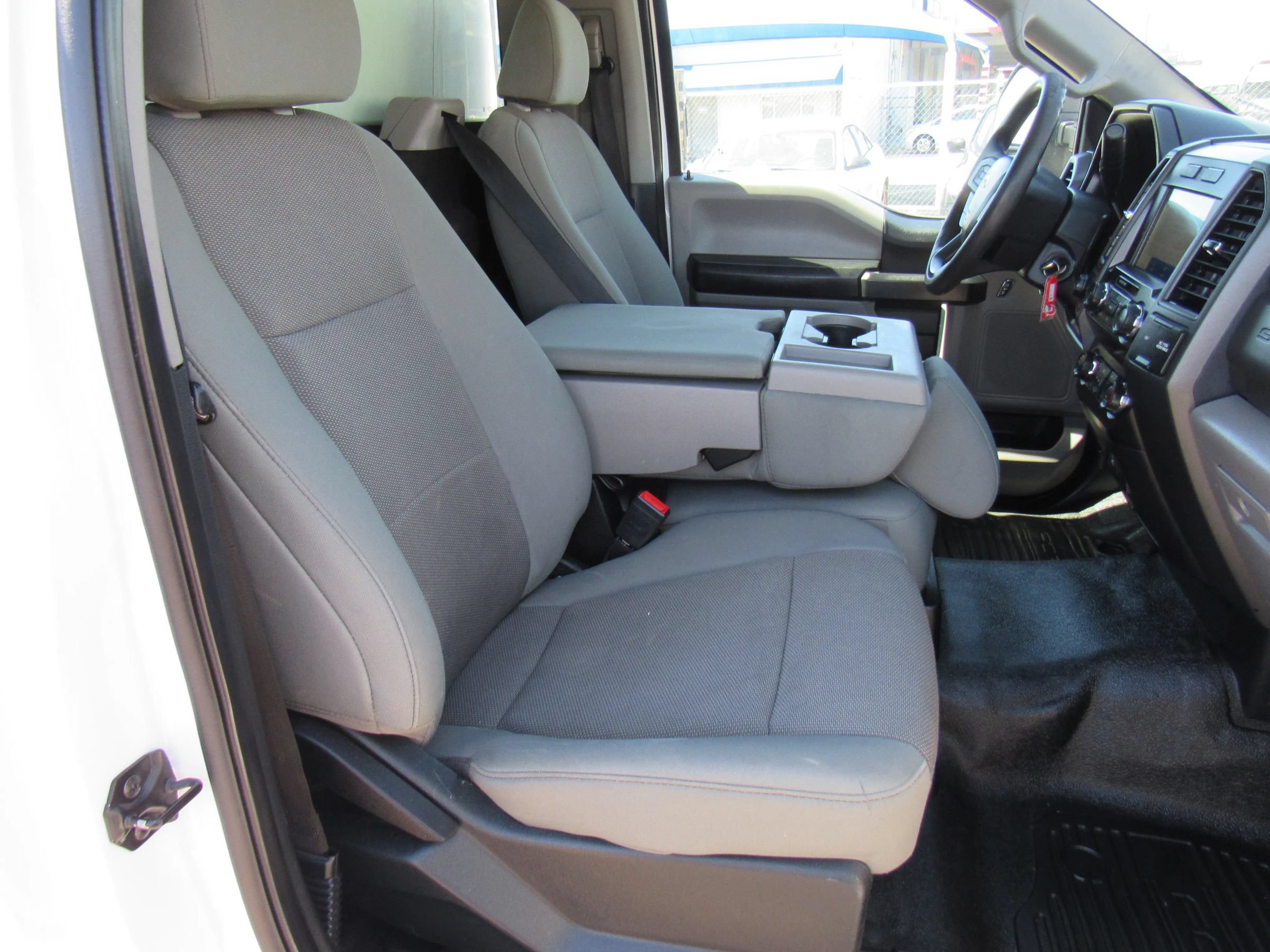 Used 2020 Ford F250 XL w/ Power Equipment Group AWD/4WD image 10