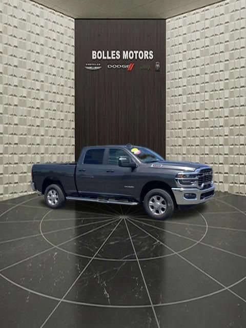 Certified 2025 RAM 2500 Big Horn AWD/4WD image 2