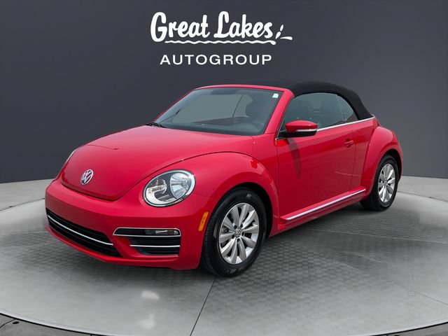 Used 2019 Volkswagen Beetle 2.0T FWD image 1