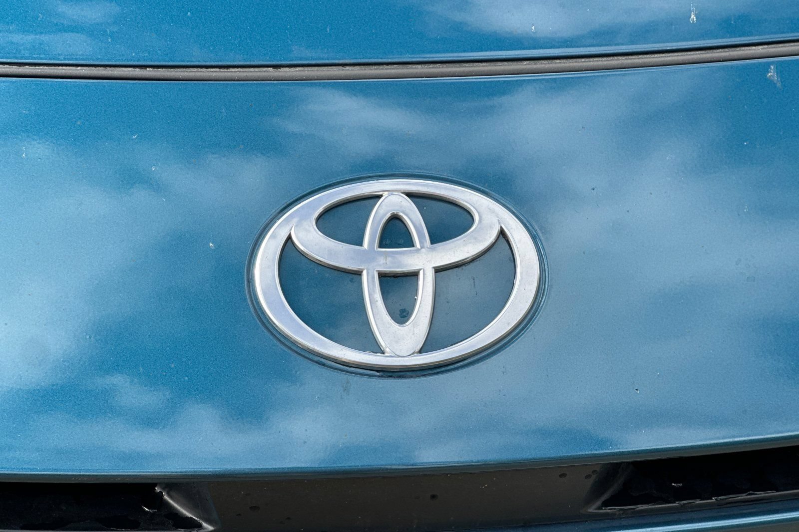 Used 2025 Toyota Camry SE FWD image 45