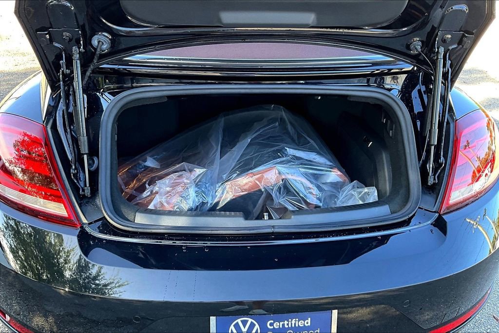 Used 2019 Volkswagen Beetle 2.0T Final Edition SEL image 15