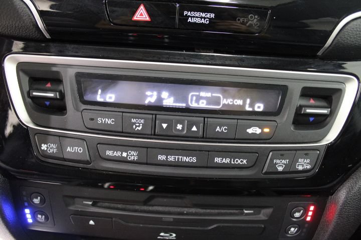 Used 2019 Honda Pilot Elite image 38