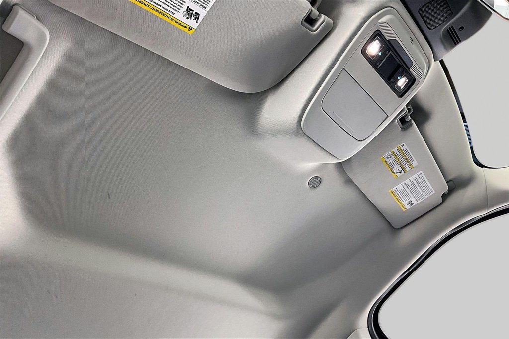 Certified 2025 Ford Expedition Active AWD/4WD image 22
