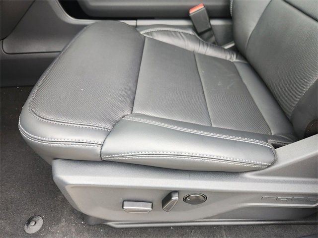 New 2025 Ford Expedition Max Platinum w/ Driver's Package image 19